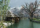 初雪  「秋景」の質感を変更して初雪の景色を製作してみました。Forum3D　2007年12月トップページ画像の応募作品です。（2007年11月製作）  使用ソフト　Vue 6　Poser7　PaintShopPro｜クレジット　農家その2（HONEYさん：江戸暦）